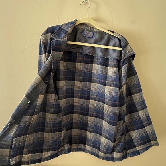 Men's Pendleton Plaid Jacket - Picture 7 of 7